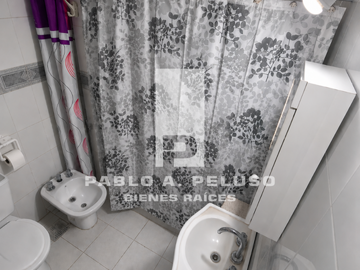 VENTA CASA AL FRENTE Y CASA AL CONTRAFRENTE. MERLO. ZONA OESTE. BUENOS AIRES.