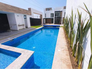 Casas en venta en Cuautlancingo puebla con amplio jardin
