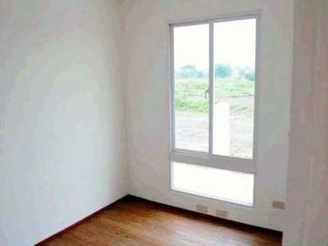 READY FOR OCCUPANCY NOW AVAILABLE BELLEFORT ESTATES IN MOLINO IV
