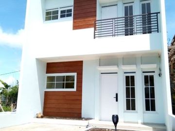 Cluster cantik semi villa Cahback 2000jt di Dkt Wisata Lembang