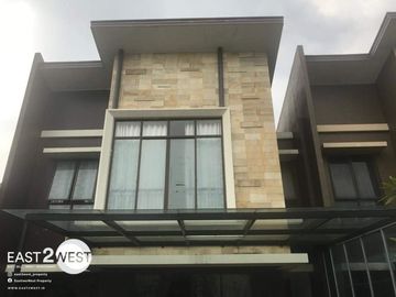 Jual Rumah Primavera Foresta BSD City Tangerang Mewah Bagus Cantik Siap Huni