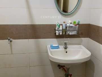 Dijual Rumah Hook Harga Menarik Di Veteran Bintaro