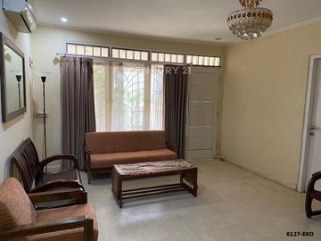 Dijual Rumah Hook Harga Menarik Di Veteran Bintaro