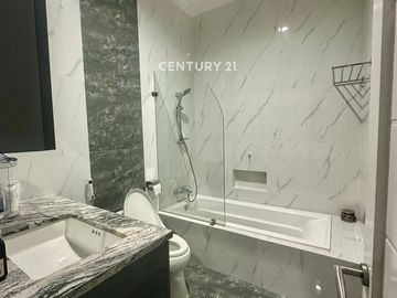 Dijual Rumah Cantik Furnished Harga Menarik Di  Bintaro Sektor 4