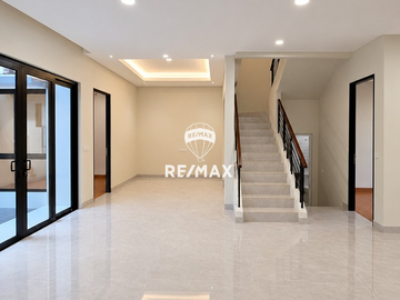 Sudah Renov! Kolam Renang, Club House, Gym, Tenis, Sport Center, Akses Tol, Venetian BSD