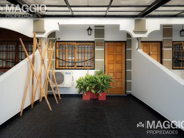 CASA VENTA VILLA LUZURIAGA 4 AMBIENTES
