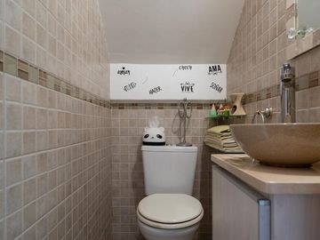 CASA VENTA VILLA LUZURIAGA 4 AMBIENTES
