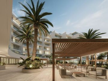 Condo con terraza que tiene vista al mar, cuatro recamaras, alberca, pre-venta,