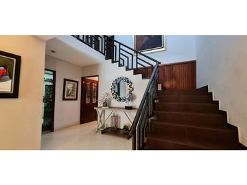 SE VENDE CASA - EL CANGREJO - URBANIZACIÓN CON GARITA