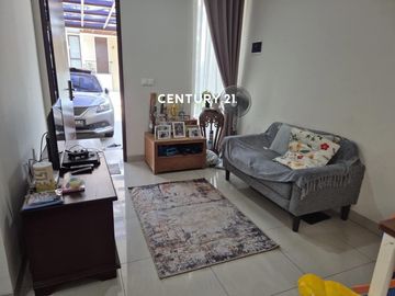 Rumah Dalam Cluster Di Cibubur DL 18937