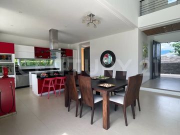 GRAN OPORTUNIDAD ESPECTACULAR  CASA DE CAMPESTRE EN ANAPOIMA CUNDINAMARCA