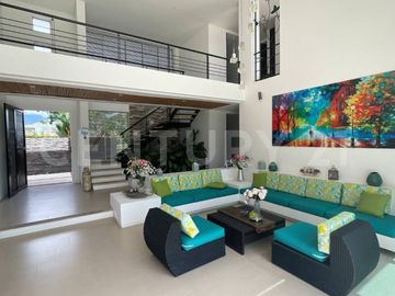 GRAN OPORTUNIDAD ESPECTACULAR  CASA DE CAMPESTRE EN ANAPOIMA CUNDINAMARCA