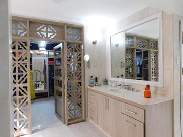 casa en venta en villa santos. Cod V70249
