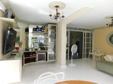 casa en venta en villa santos. Cod V70249