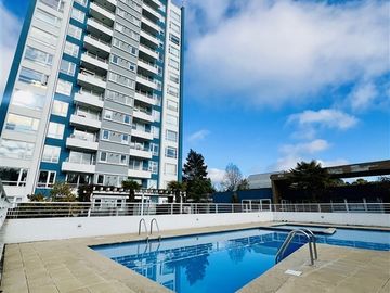 Vende departamento 2D con patio - Los Pablos