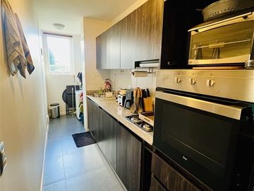 Vende departamento 2D con patio - Los Pablos
