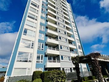 Vende departamento 2D con patio - Los Pablos