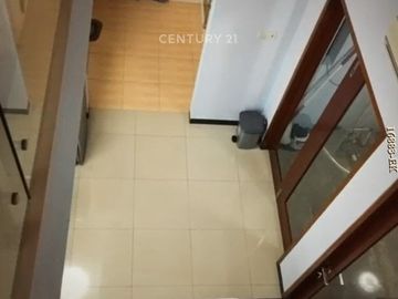 Dijual Rumah Dua Lantai Di Taman Asri Ciledug