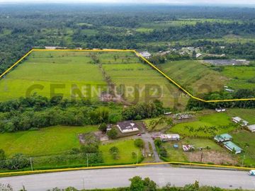 En Venta Terreno 50ha. Santo Domingo Km 7.5 vía Quininde