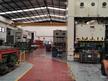 Galpón 6100m2 S/lote 7750m2 Zona Industrial