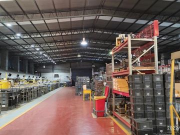 Galpón 6100m2 S/lote 7750m2 Zona Industrial