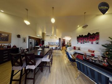 Departamento de venta en Av. 10 de agosto – código:18878