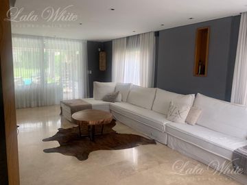 Casa en venta en Saint Thomas Este, Canning
