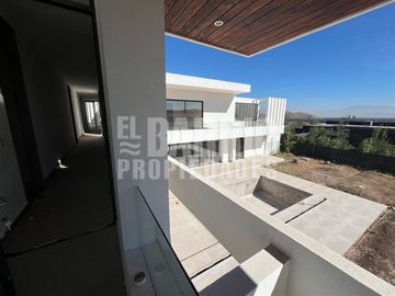 Casa en Venta en Las Brisas de Chicureo