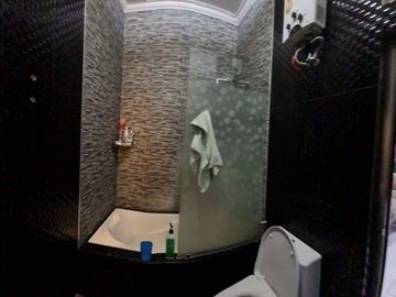 5 Bedroom House for sale