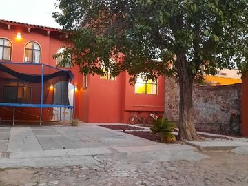 CASA EN VENTA  VILLAS DEL SOL TEQUISQUIAPAN