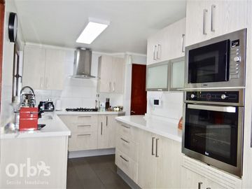 Casa en Venta en Las Vertientes / San Carlos De Apoquindo