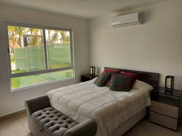 Venta de departamento junto a la playa con 3 habitaciones y club de playa