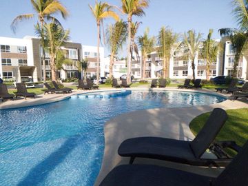 Venta de departamento junto a la playa con 3 habitaciones y club de playa