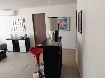 Venta de departamento junto a la playa con 3 habitaciones y club de playa
