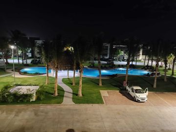 Venta de departamento junto a la playa con 3 habitaciones y club de playa