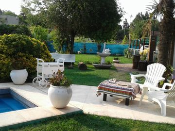 HERMOSA QUINTA EN MORENO