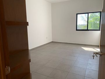 Casa en Fraccionamiento en Brisas, Temixco, Morelos CAEN-1022-Fr