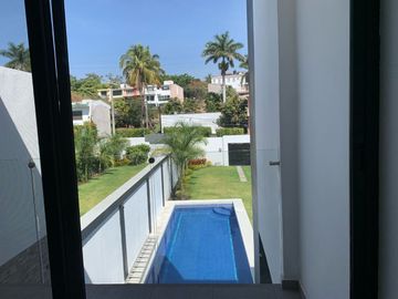 Casa en Fraccionamiento en Brisas, Temixco, Morelos CAEN-1022-Fr
