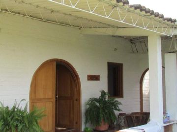 casa campestre en arriendo en via morelia. Cod A5366