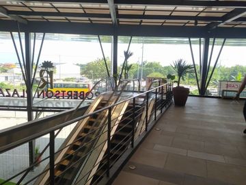 813 sqm Semi Fitted Commercial office space for lease in Lawton Avenue, Taguig City