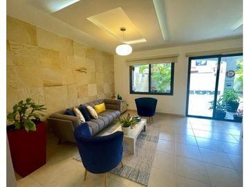 VENTA DE ESPECTACULAR CASA EN VERSALLES (KC)