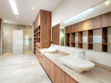 Casa en VENTA con alberca, equipada fraccionamiento EL ANCLA