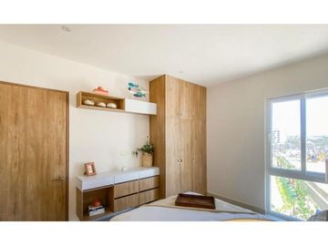 Condominio con vista al mar, terraza, alberca, gimnasio, pet-friendly en venta.