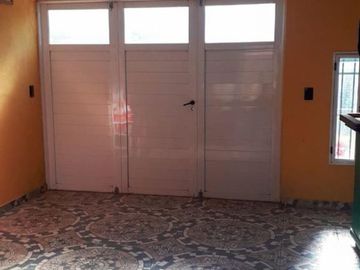 Casa 4 Ambientes En Venta- Francisco Alvarez, Moreno