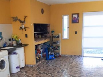 Casa 4 Ambientes En Venta- Francisco Alvarez, Moreno