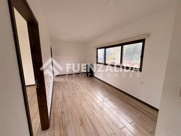 Casa en arriendo de 3D3B en Las Bahías de Puerto Varas
