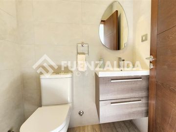 Casa en arriendo de 3D3B en Las Bahías de Puerto Varas