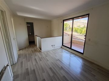 Casa 5 dorm. Camino del Solar, Valle Norte, Chamisero