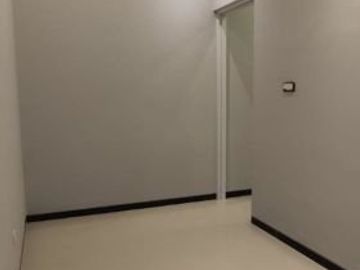 Rumah Sutorejo Utara BARU GRESS hadap selatan