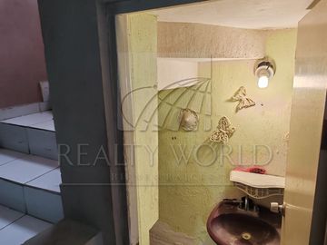 Casas Venta Monterrey Zona Cumbres 30-CV-2564